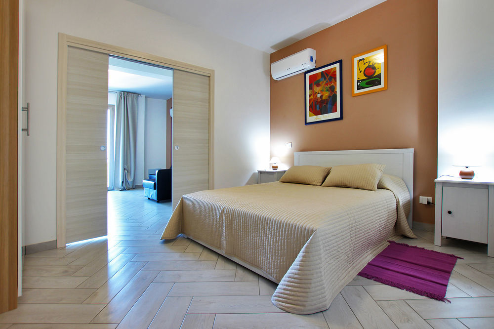 Belvedere Rent Rooms Campofelice Di Roccella Ngoại thất bức ảnh