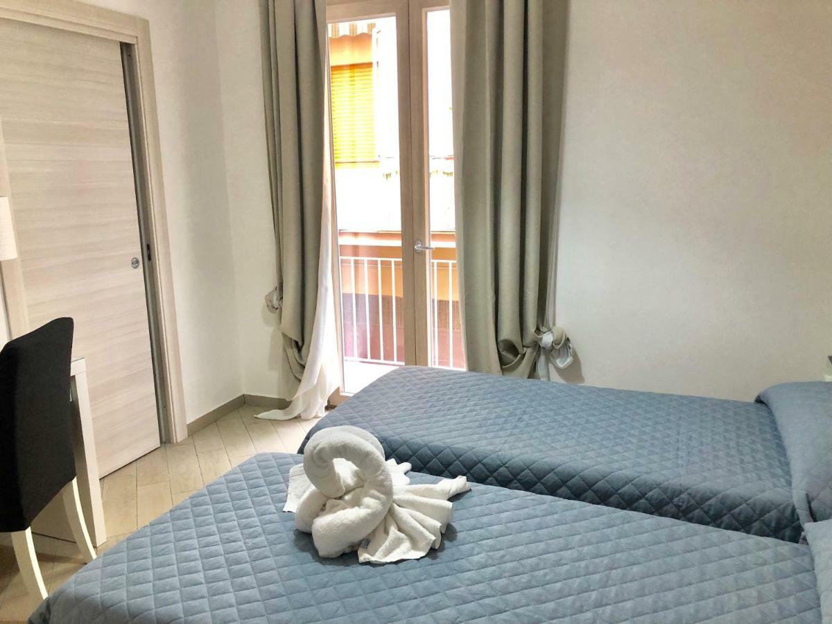 Belvedere Rent Rooms Campofelice Di Roccella Ngoại thất bức ảnh