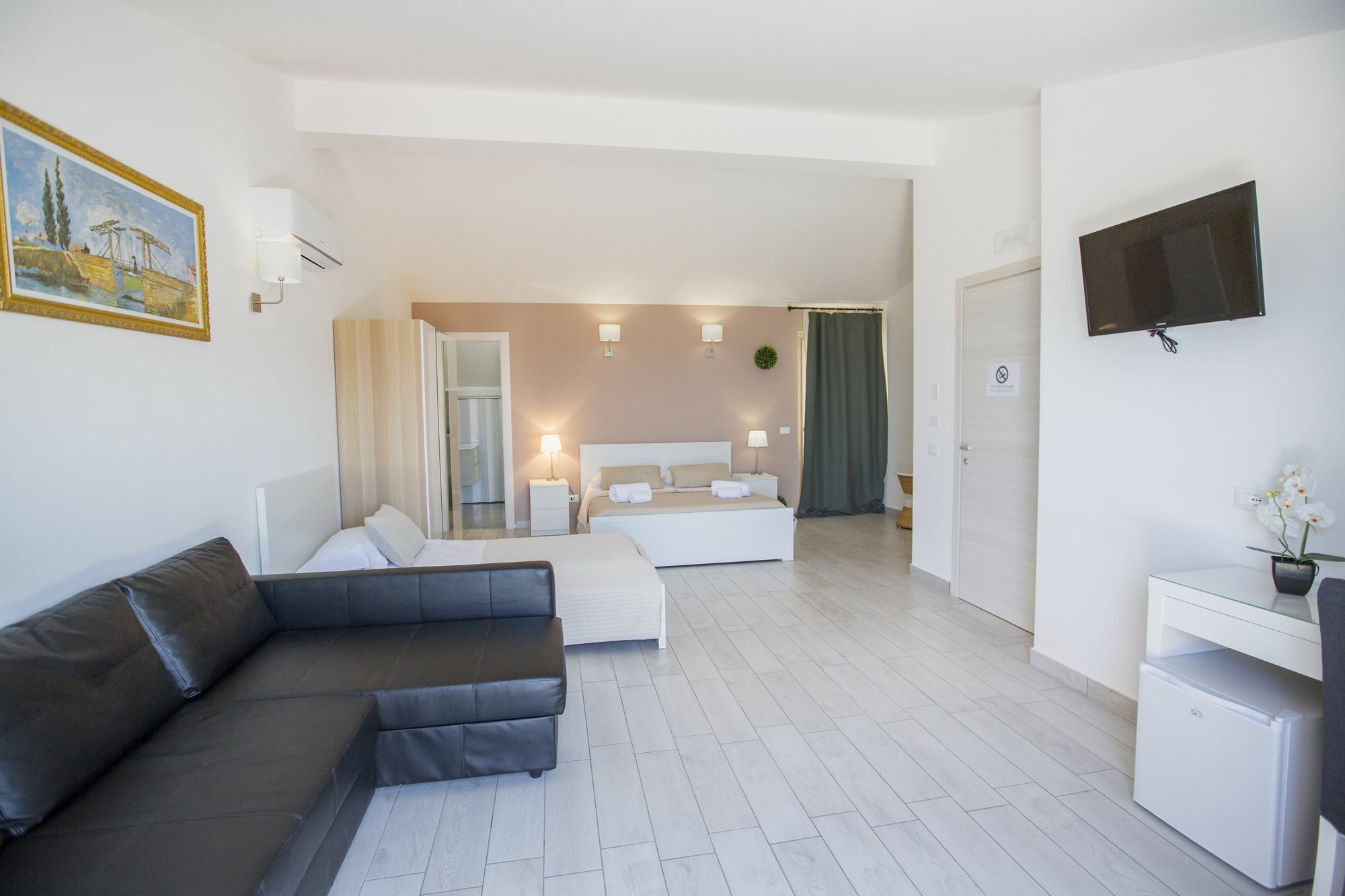 Belvedere Rent Rooms Campofelice Di Roccella Ngoại thất bức ảnh